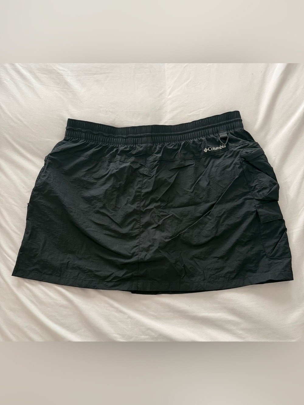 Columbia Black Cargo Athletic Hiking Skort - Size L - Great Condition